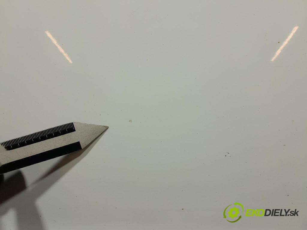 Opel Astra 2013 dvere Predné pravé