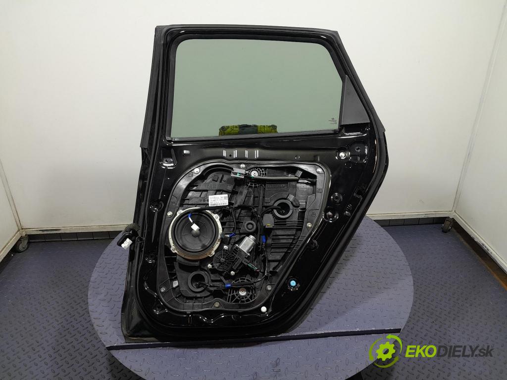 Hyundai I30 2021 dvere zad pravé 