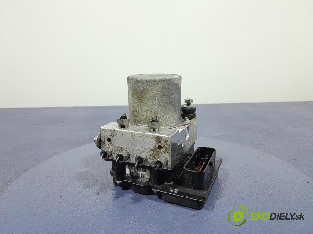 Peugeot 5008 2010 čerpadlo ABS x 9664532880