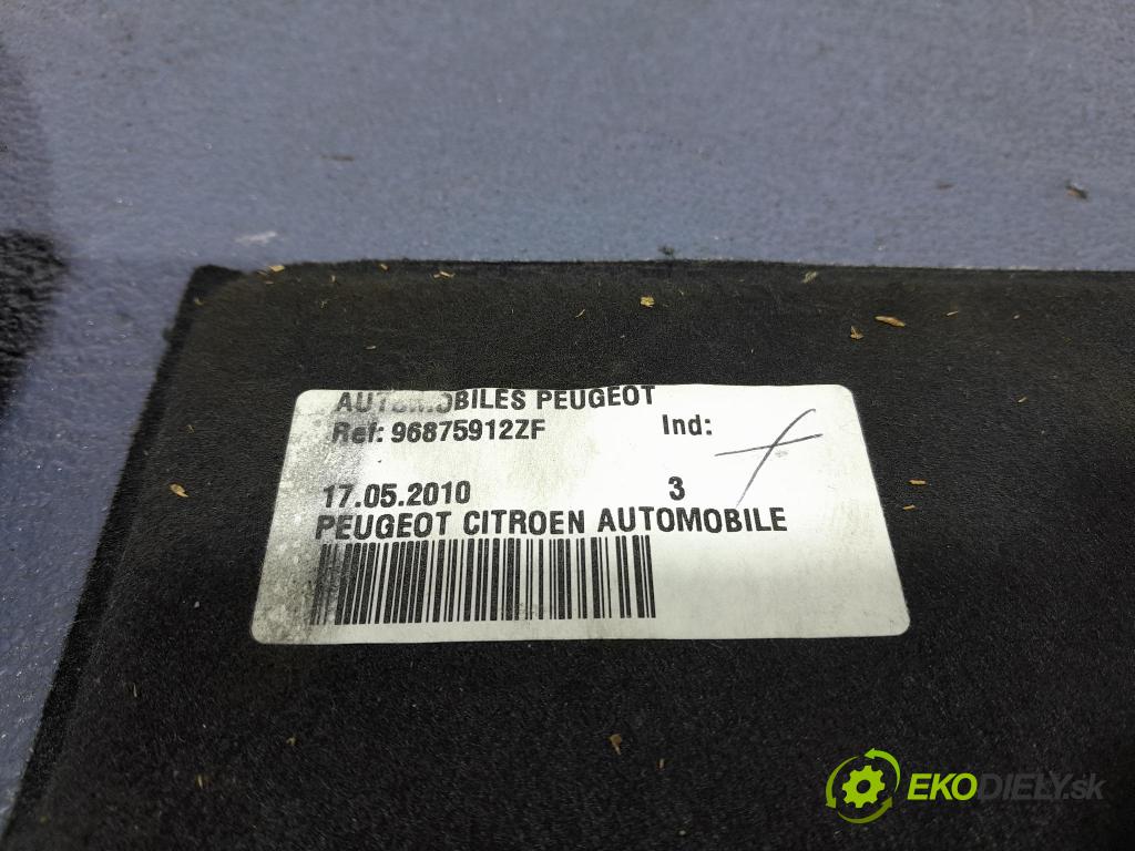 Peugeot 5008 2010 koberec do auta 96875912ZF