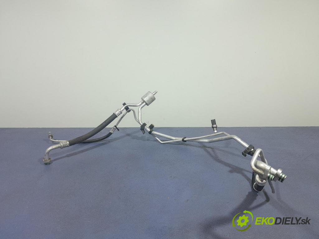 Peugeot 5008 2010 rúrka Klimatizácia: