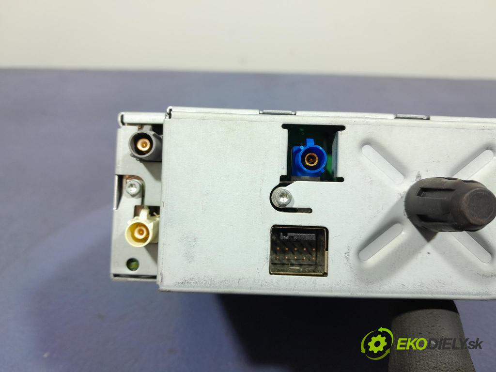 Peugeot 5008 2010 Radio I Navigace: 96661984XT