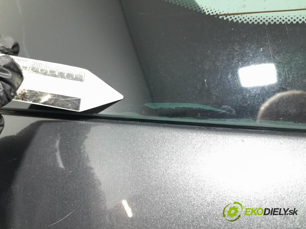 Peugeot 5008 2010 zadna dveře kufra: kufra: