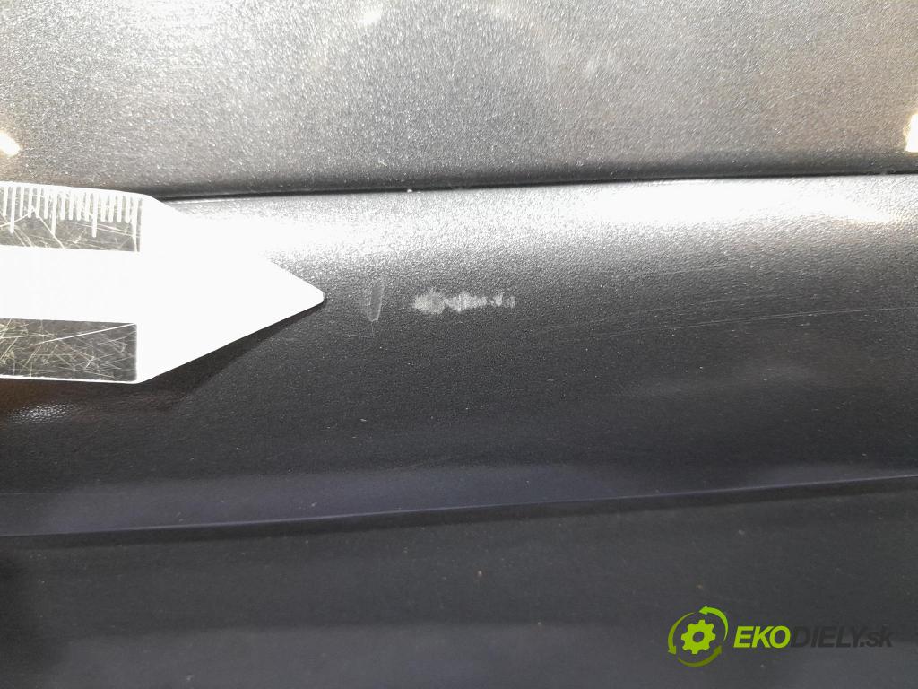 Peugeot 5008 2010 dvere zad pravé