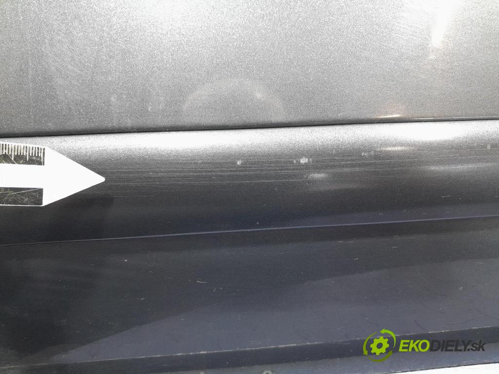 Peugeot 5008 2010 dvere Predné pravé