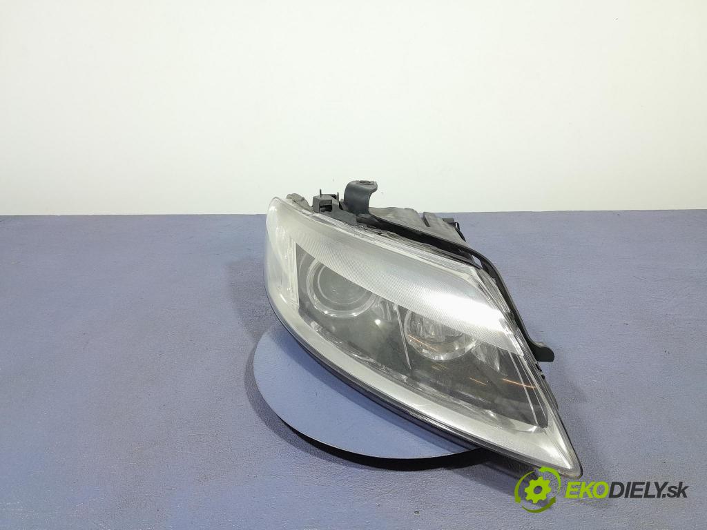 Audi Q7 2008 Reflektor: v pravo: 4L0941004A
