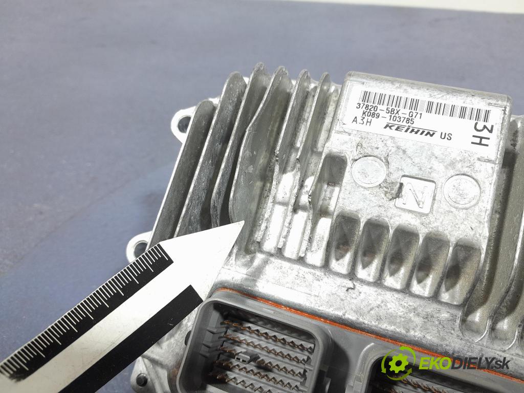 Honda Hr-v 2020 riadiaca jednotka Motor: 37820-5BX-G71