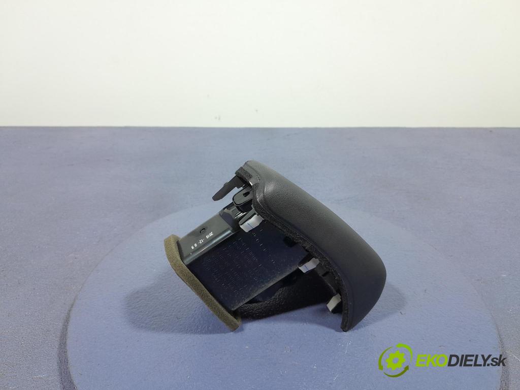 Honda Hr-v 2020 GRIDS: Prúd vzduchu: Vzduch: EA16-5211-200