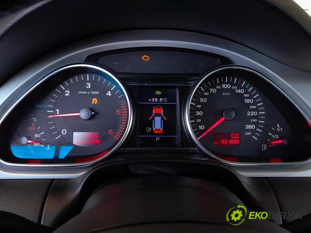 Audi Q7 2008 prístrojovka/ budíky 4L0920931E