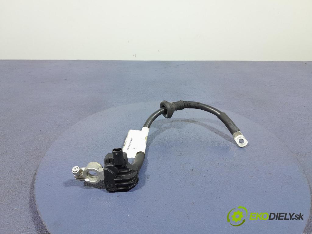 Audi Q7 2008 instalace Elektrický: 8K0915181D