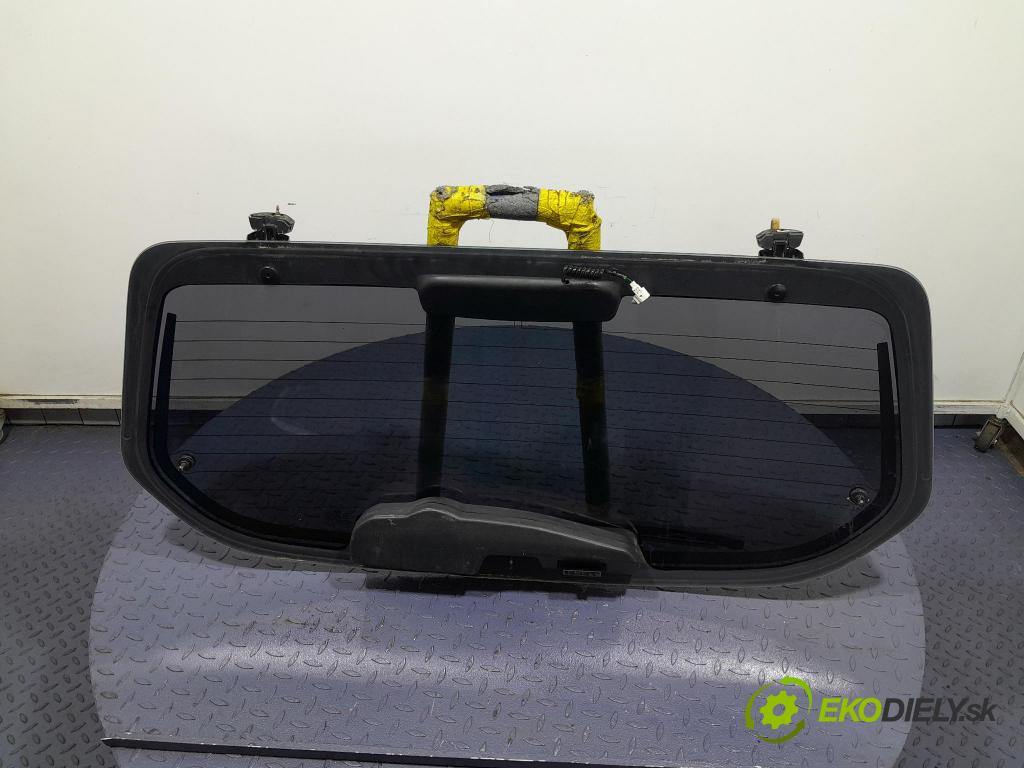 Hyundai Tucson 2005 sklo zadna 