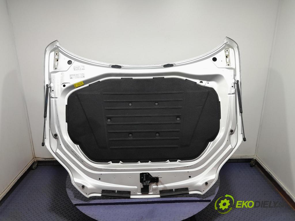 Audi Q7 2008 kapota přední: 