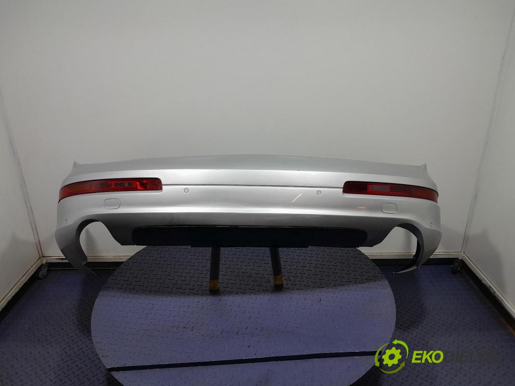 Audi Q7 2008 nárazník Zad: