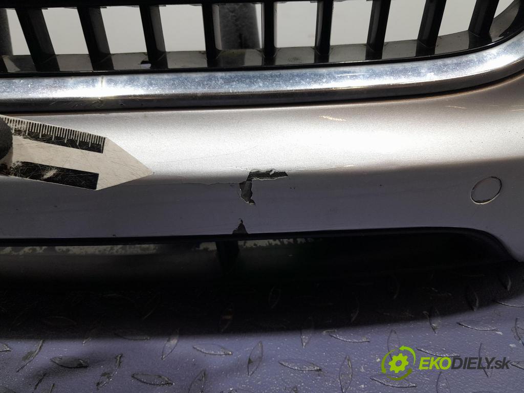 Audi Q7 2008 nárazník Predné