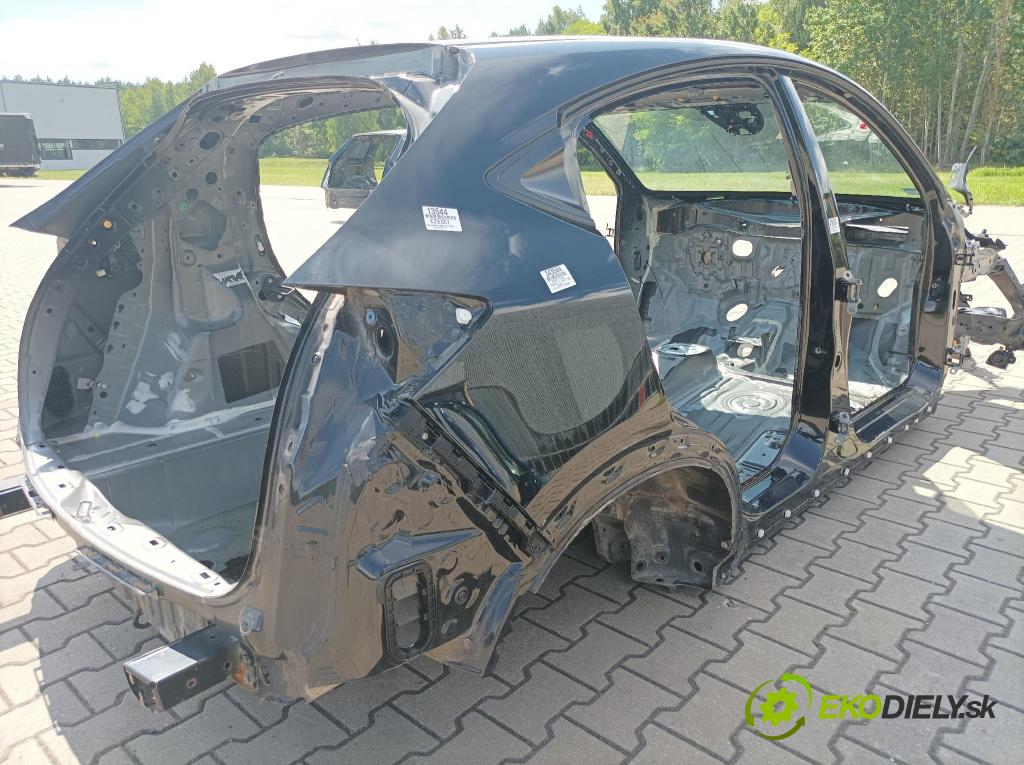 Honda Hr-v 2020 blatnik Zad: v pravo:
