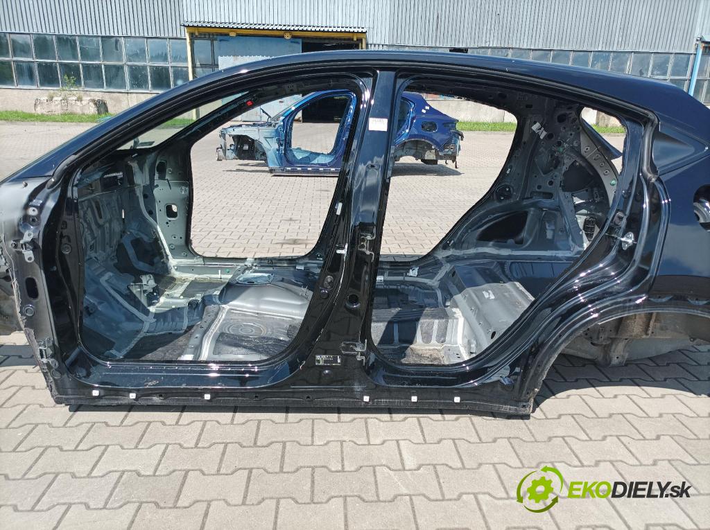 Honda Hr-v 2020 práh Levý: