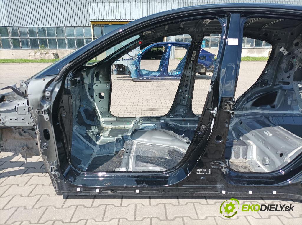 Honda Hr-v 2020 práh Levý:
