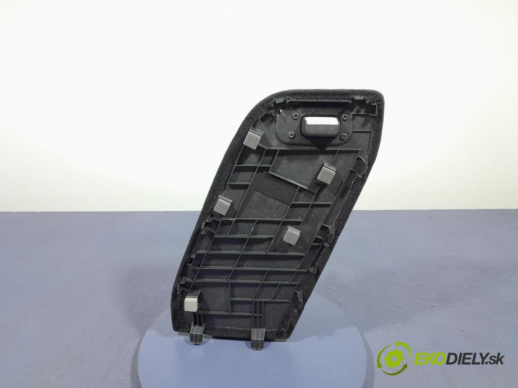 Honda Hr-v 2020 Čalounictví: kufra: 84602-T7A-G010-2
