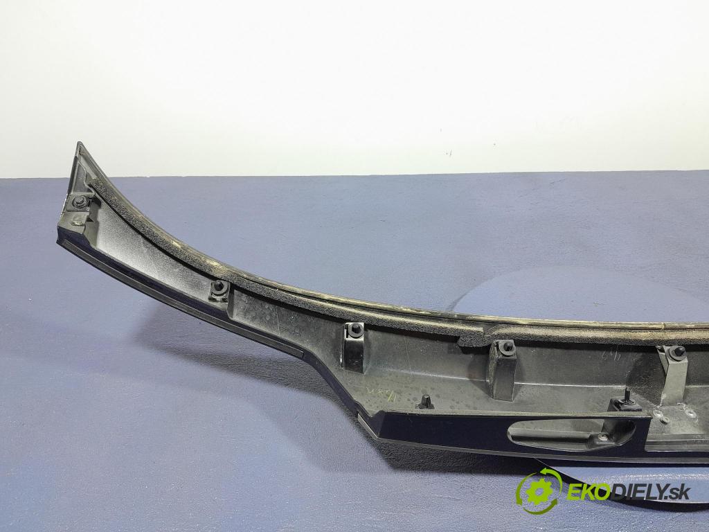 Honda Hr-v 2020 zaslepka: zad 74890-T7A