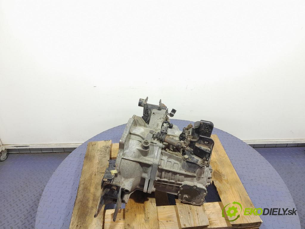 Hyundai Tucson 2005 prevodovka Manualna