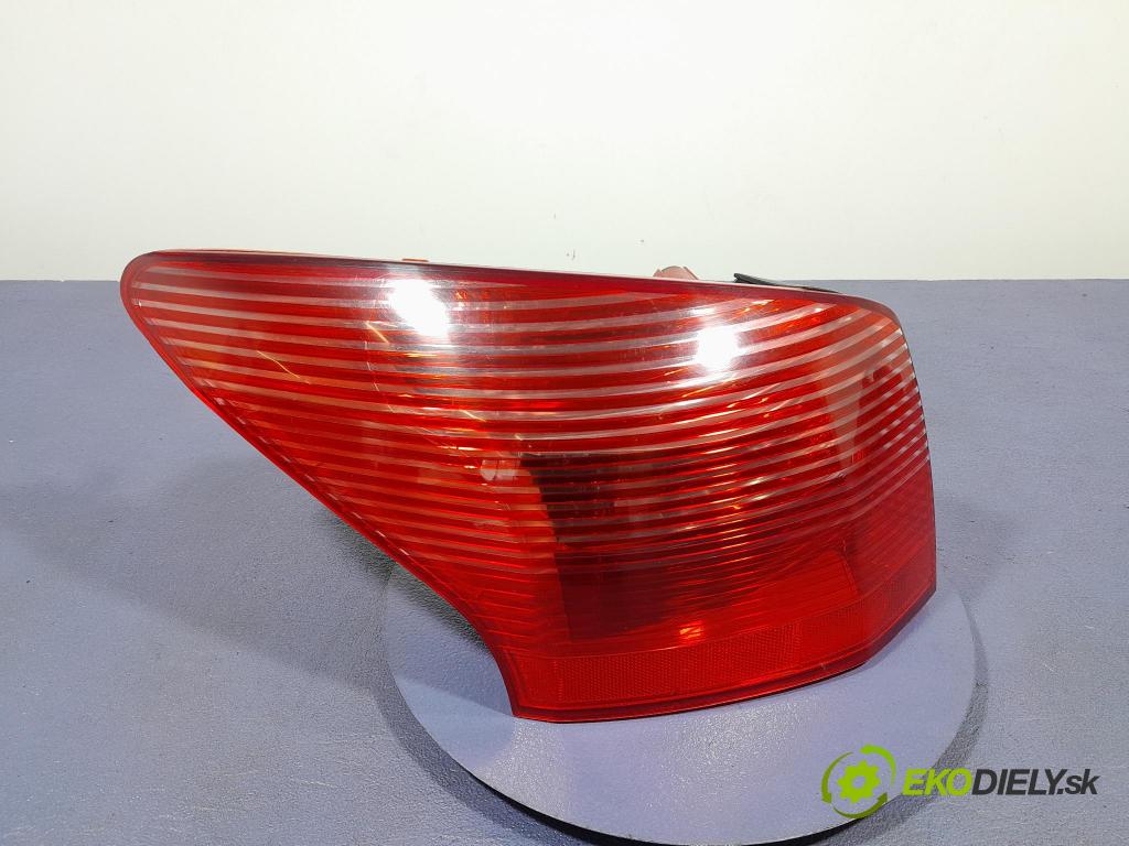 Peugeot 407 2005 svetlo / reflektor zad ľavá Vonkajsia: