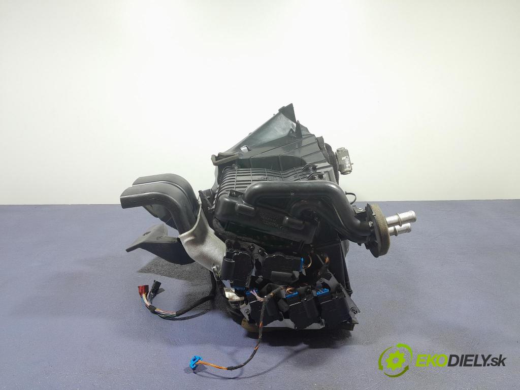 Audi Q7 2008 radiator 4L1820003R
