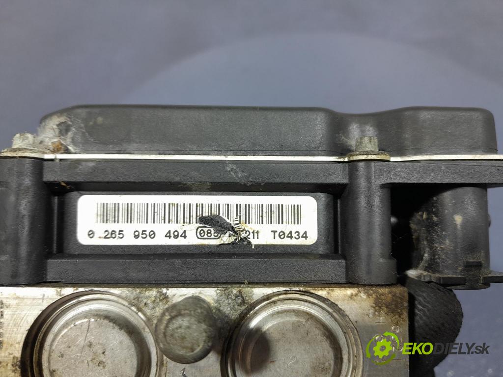 Nissan Note 2009 čerpadlo ABS x 47660-1U600