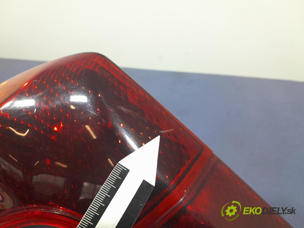 Nissan Note 2009 svetlo / reflektor zad Prava: Vonkajsia: