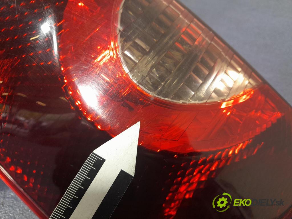 Nissan Note 2009 svetlo / reflektor zad ľavá Vonkajsia: