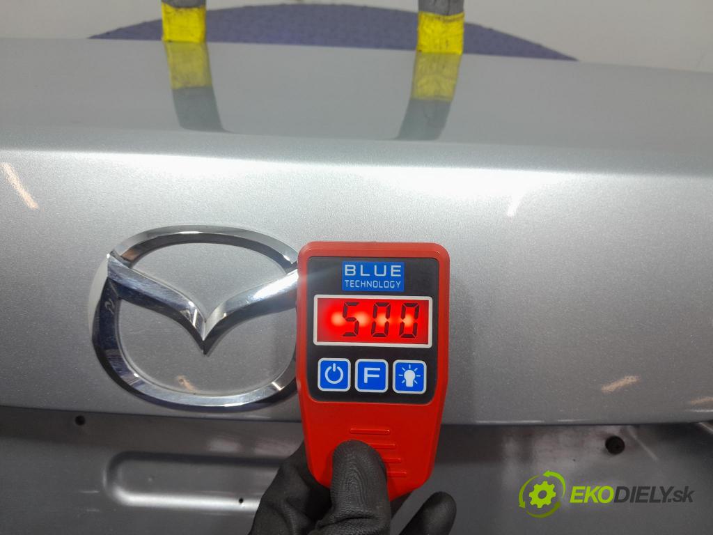 Mazda 3 2017 zadna dveře kufra: kufra: