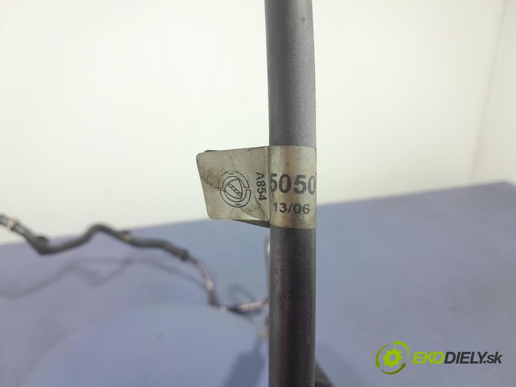 Alfa romeo 159 2006 rúrka Asistencia: 50501534