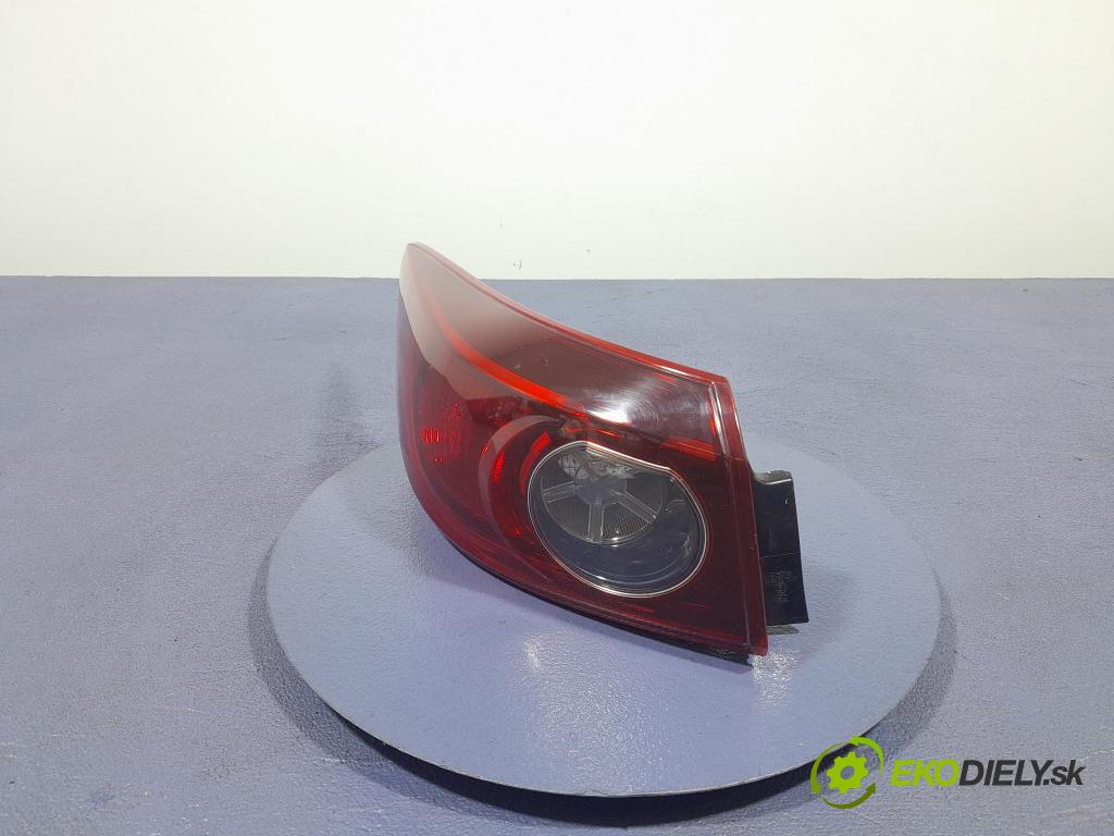 Mazda 3 2017 svetlo / reflektor zad ľavá Vonkajsia: