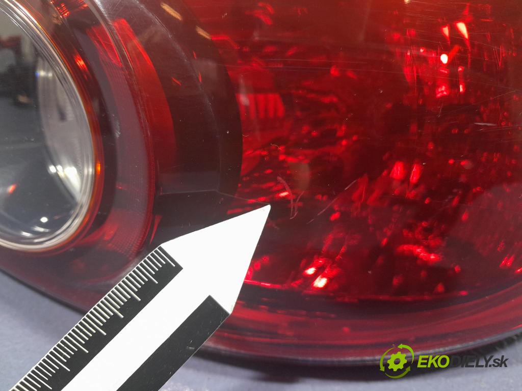 Mazda 3 2017 svetlo / reflektor zad Prava: Vonkajsia: