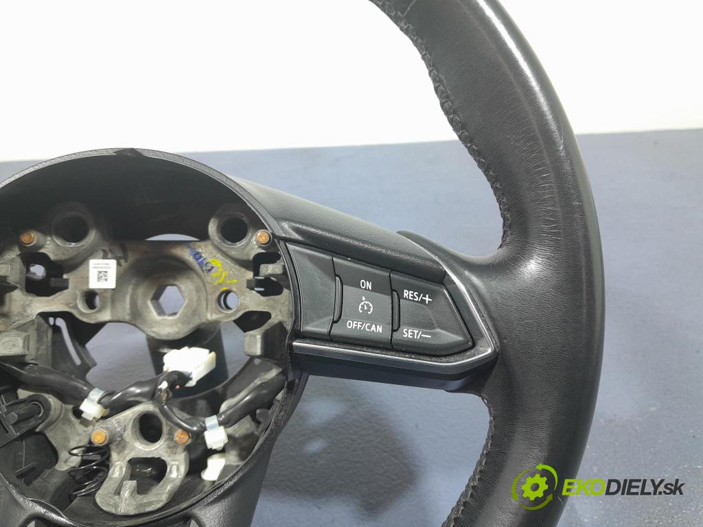 Mazda 3 2017 volant