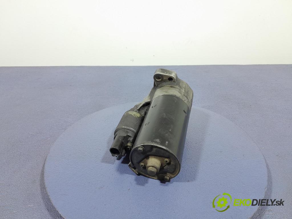 Audi Q7 2008 štartér 059911024H