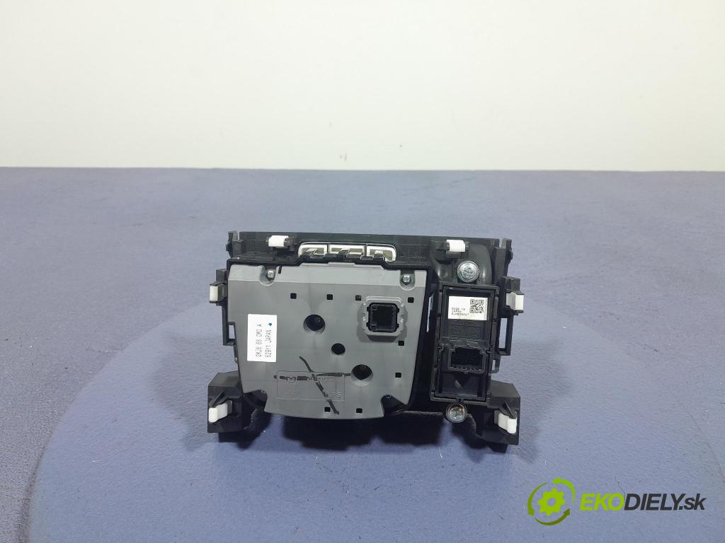 Mazda 3 2017 Přepínač Radio Navigace GMJ666CM0A