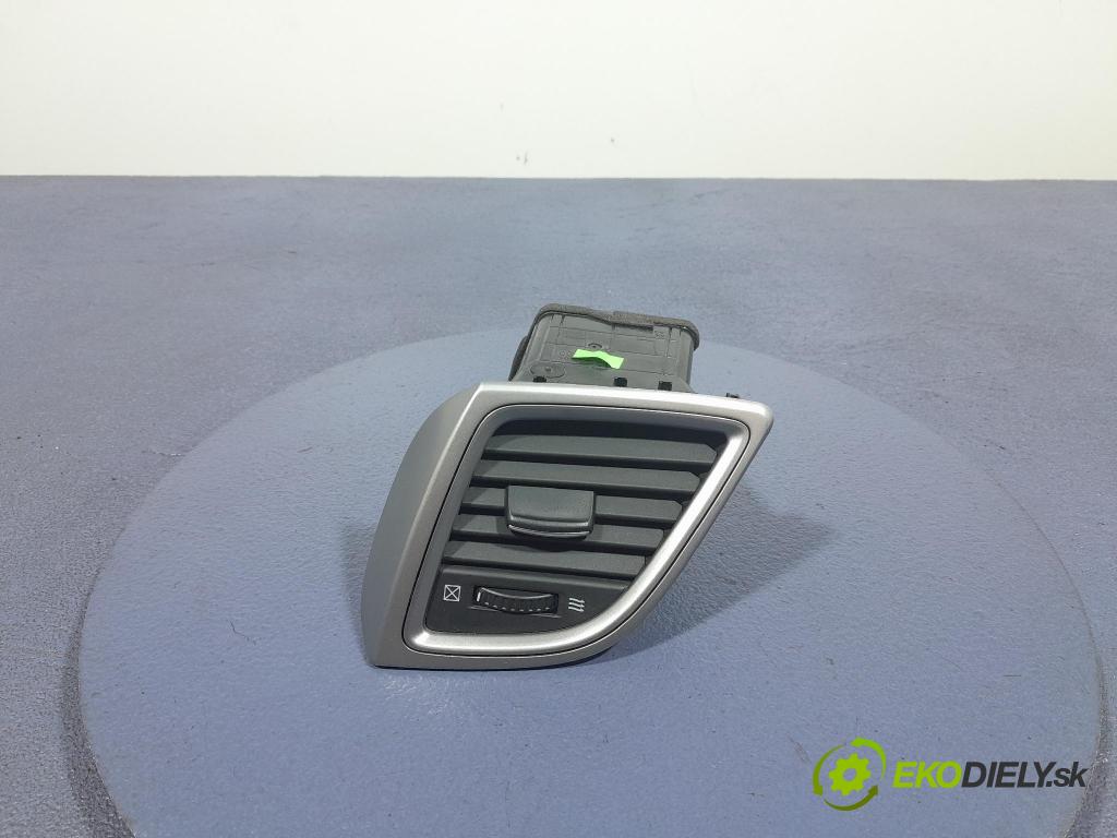 Mazda 3 2017 GRIDS: Prúd vzduchu: Vzduch: BJS7-64830
