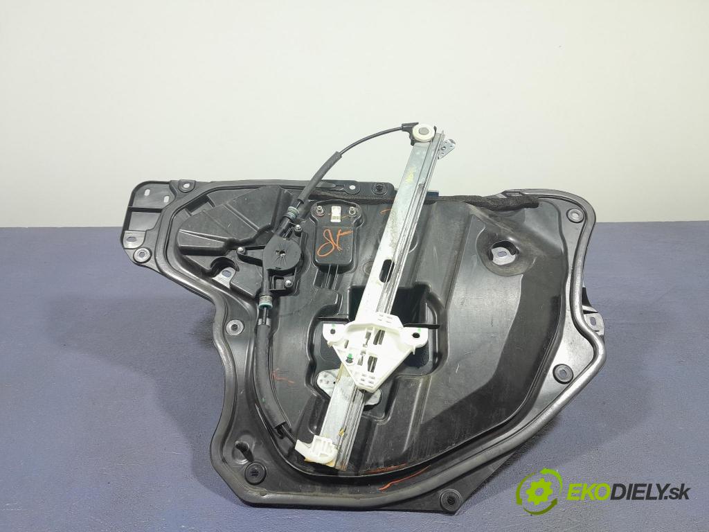 Mazda 3 2017 mechanizmus okna Okná: Predné Vľavo: BJS75997X