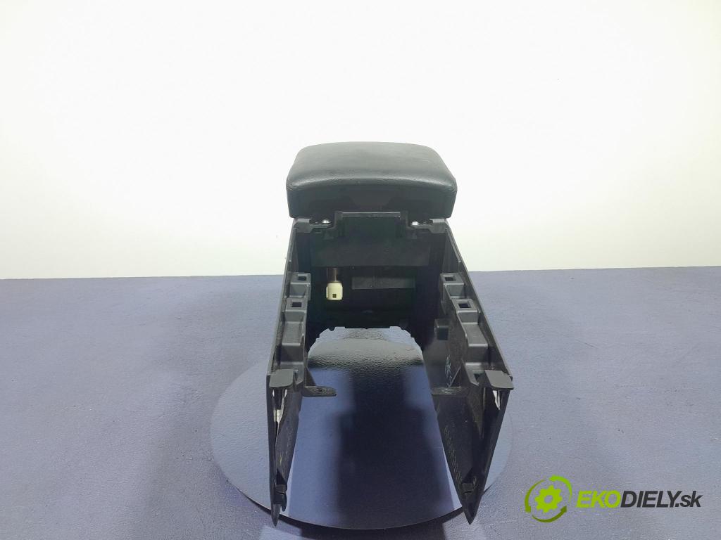 Mazda 3 2017 tunel Stredný: BADE64961