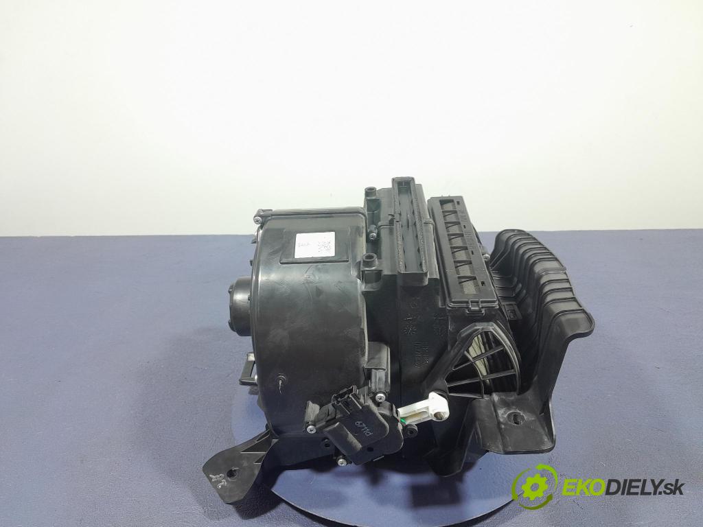 Mazda 3 2017 radiátor HB011BJS7