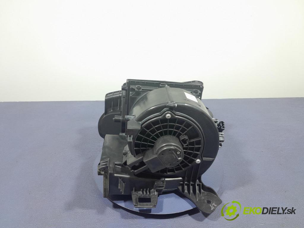 Mazda 3 2017 radiátor HB011BJS7
