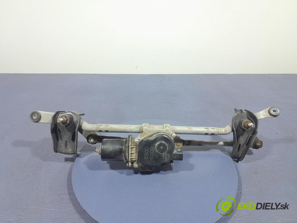 Mazda 3 2017 mechanizmus motor: Stierače: Predné BJS76737X