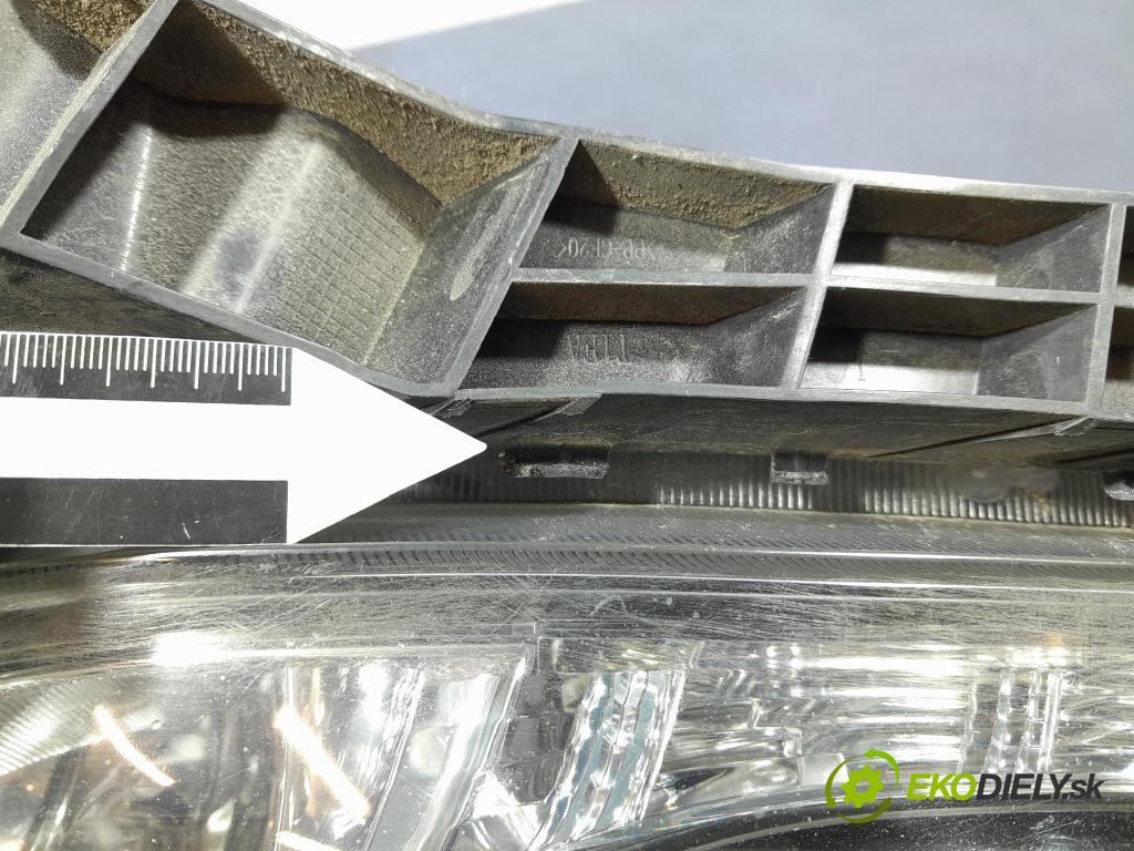 Honda Cr-v 2012 Reflektor: Vľavo: