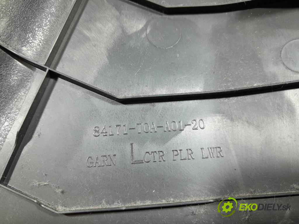Honda Cr-v 2012 kryt Plast: Interiéry: 84171-T0A-A01-20