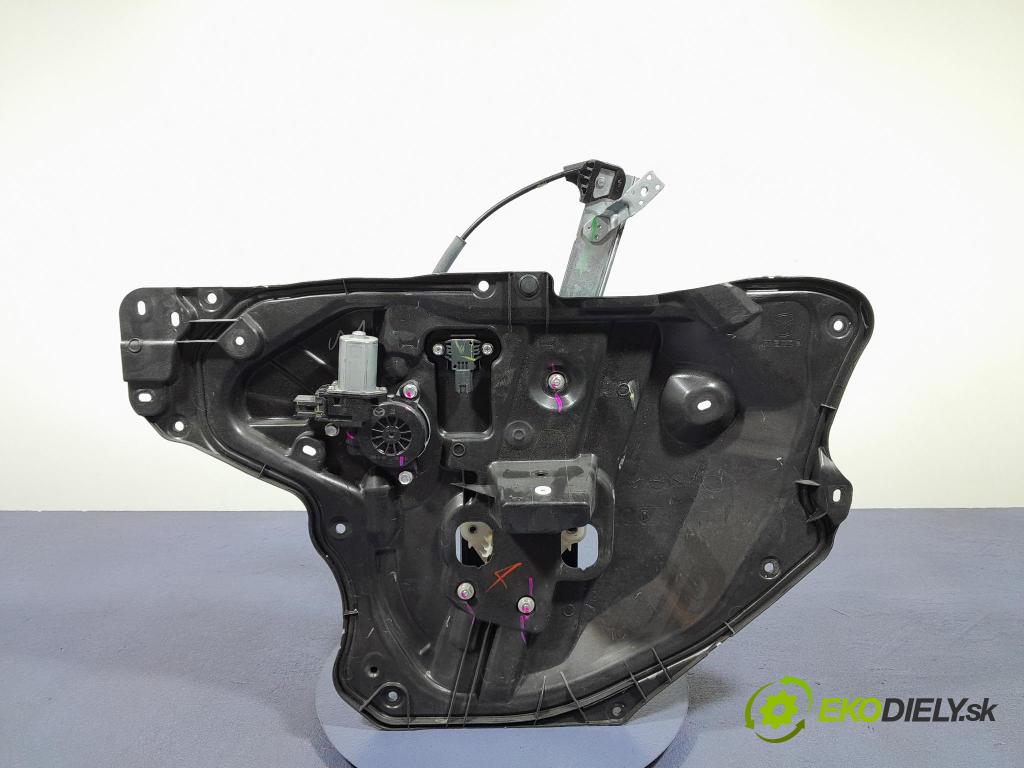 Mazda 3 2017 mechanizmus okna Okná: Predné v pravo: BJS75897X