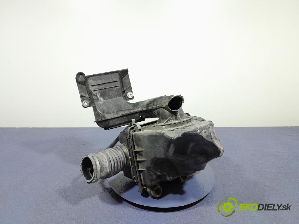 Mazda 3 2017 obal Filtre: Vzduch: PEAR-133AX