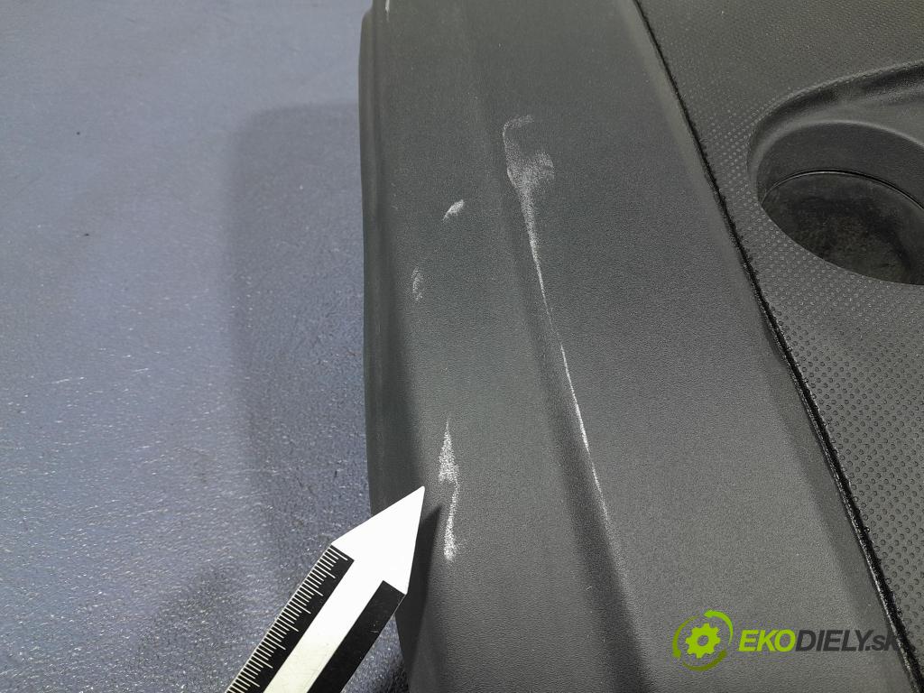 Mazda 3 2017 kryt Motor: PEARE02F4