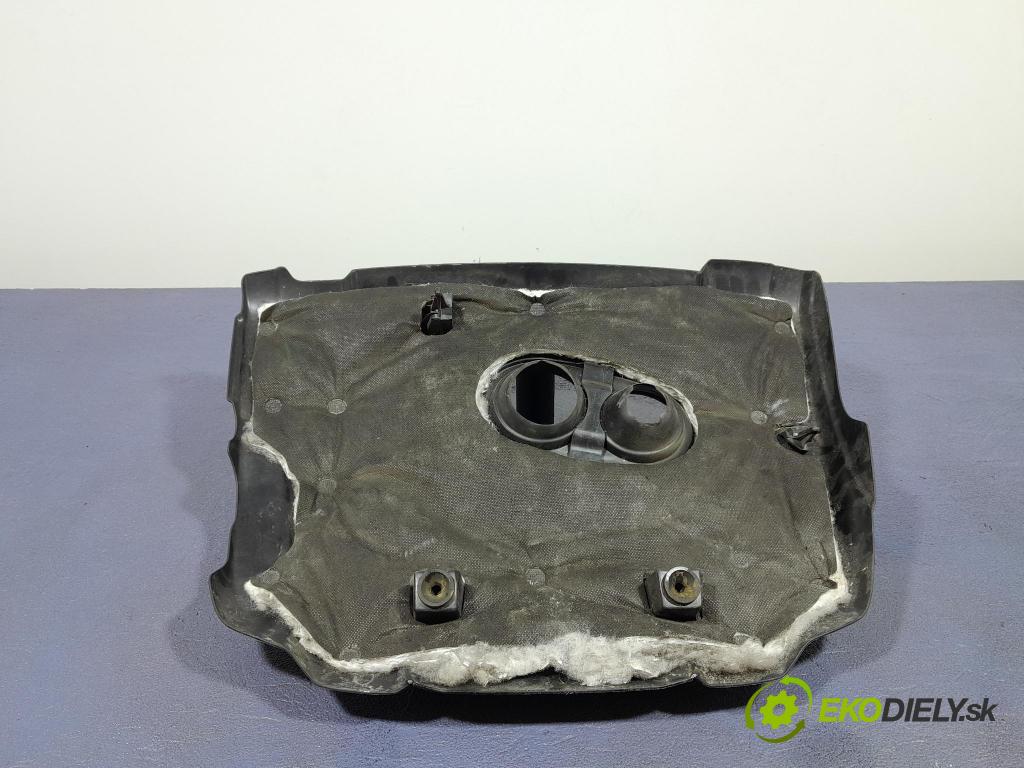 Mazda 3 2017 kryt Motor: PEARE02F4