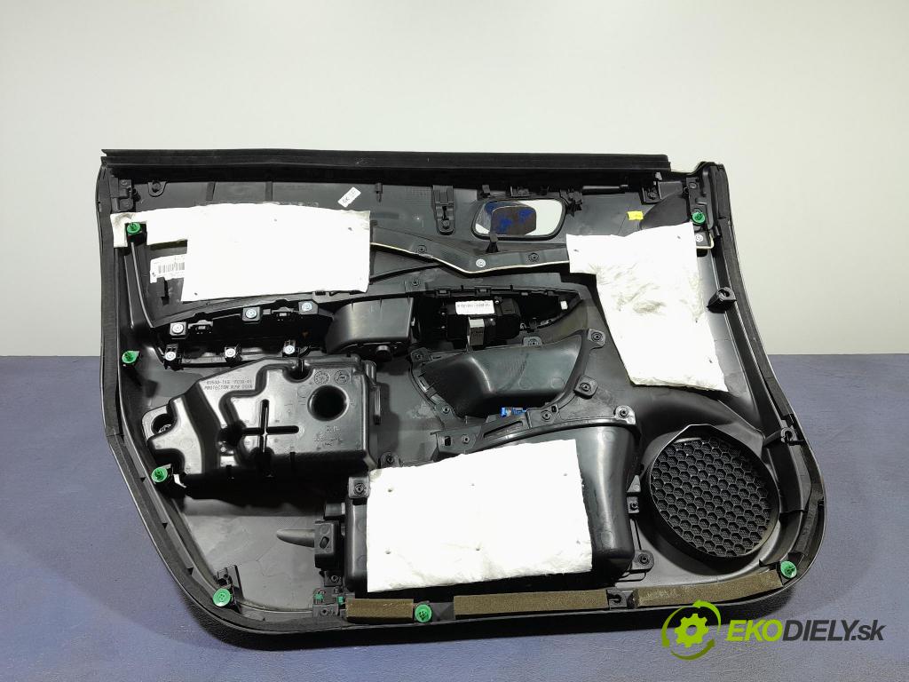 Honda Cr-v 2012 Čalounictví: dvere Predné Prava: