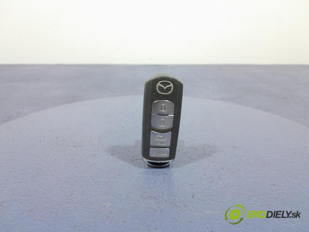Mazda 3 2017 Spínač zapaľovania: SKE13D-01